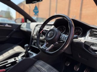 /photos/12560/cde1efe3-25ac-4679-9cff-4aec648d362c_i320x240.jpg